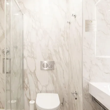 So Marais Hotel 2*