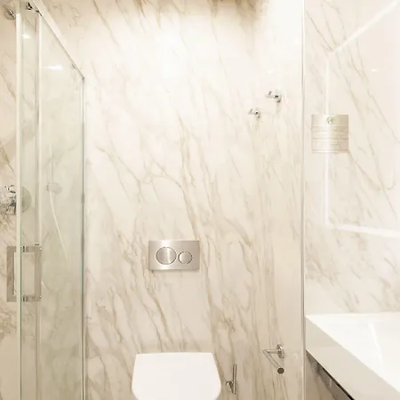 So Marais Hotel 2*